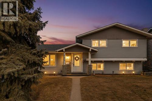 195 Lake Adams Crescent Se, Calgary, AB - Outdoor