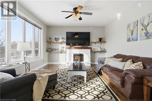 75 Chase Crescent, Cambridge, ON - Indoor Photo Showing Living Room With Fireplace