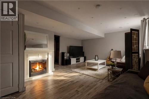 Virtually staged - 75 Chase Crescent, Cambridge, ON - Indoor With Fireplace