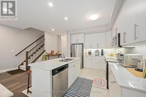 36 - 1375 Whetherfield Street, London North (North M), ON - Indoor Photo Showing Kitchen