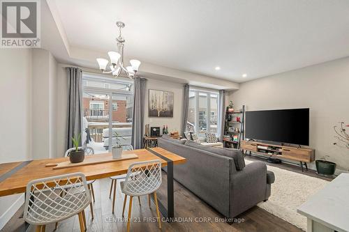 36 - 1375 Whetherfield Street, London North (North M), ON - Indoor Photo Showing Kitchen With Double Sink