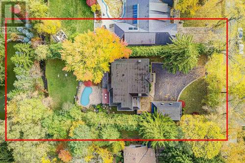 9 Highland Court, Aurora, ON - Outdoor