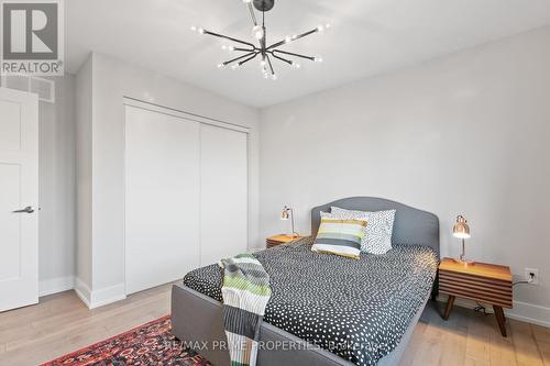 148 Aubrais Crescent, Ottawa, ON - Indoor Photo Showing Bedroom