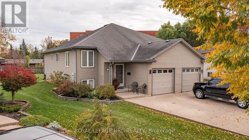 56 NATHALIE COURT  Welland (Lincoln/Crowland), ON L3B 6H7