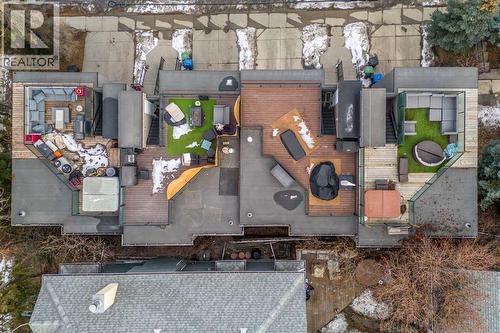 2915 17 Street Sw, Calgary, AB - Outdoor