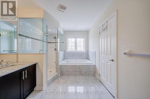 1569 Eglinton Avenue W, Mississauga, ON - Indoor Photo Showing Bathroom