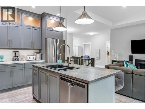 3445 Jackson Avenue, Armstrong, BC - Indoor Photo Showing Kitchen With Double Sink