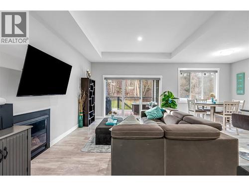 3445 Jackson Avenue, Armstrong, BC - Indoor Photo Showing Living Room With Fireplace