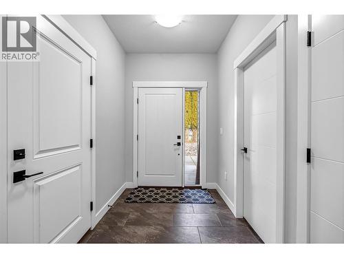 3445 Jackson Avenue, Armstrong, BC - Indoor Photo Showing Other Room