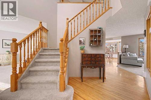 105 Citadel Crest Park Nw, Calgary, AB - Indoor Photo Showing Other Room