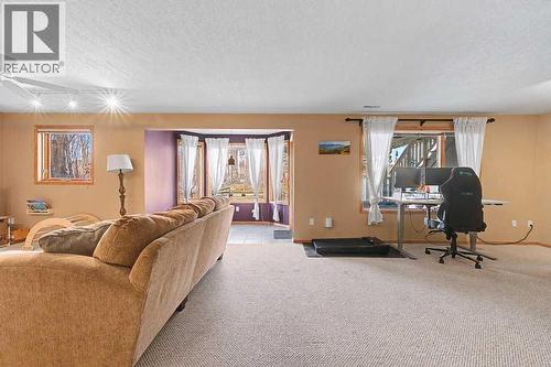 105 Citadel Crest Park Nw, Calgary, AB - Indoor