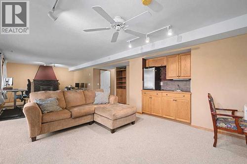 105 Citadel Crest Park Nw, Calgary, AB - Indoor