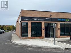 35 - 2700 DUFFERIN STREET  Toronto, ON M6B 4J3