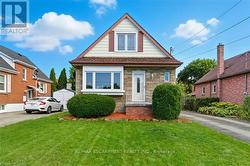 91 EAST 42ND STREET  Hamilton, ON L8T 3A2