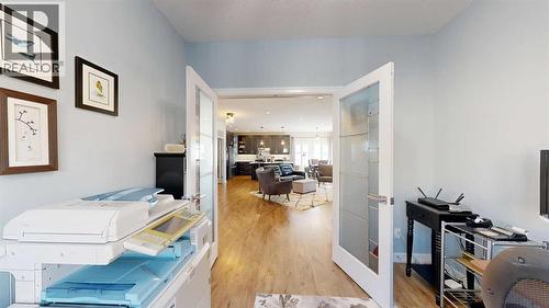 4020 Monarch Way, Stettler, AB - Indoor