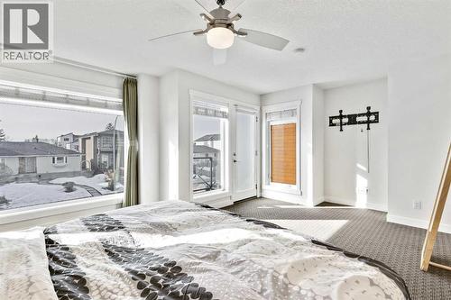 2728 Cochrane Road Nw, Calgary, AB - Indoor Photo Showing Bedroom