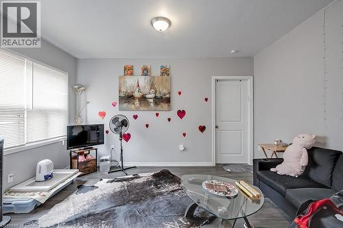 50 Sanders Boulevard, Hamilton, ON - Indoor