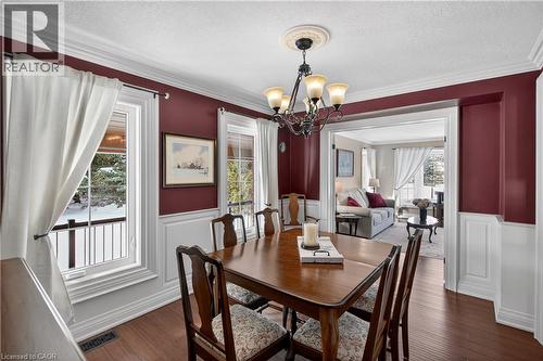 2264 Britannia Road, Burlington, ON - Indoor Photo Showing Dining Room