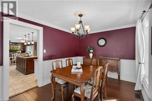 2264 Britannia Road, Burlington, ON - Indoor Photo Showing Dining Room