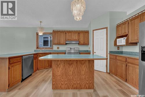 4154 Wascana Ridge Place, Regina, SK - Indoor Photo Showing Kitchen
