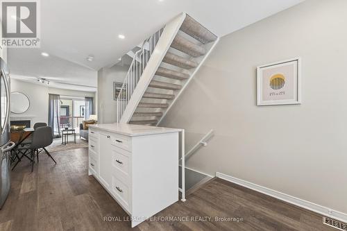 90D Templeton Street, Ottawa, ON - Indoor Photo Showing Other Room