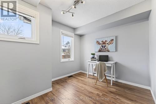 90D Templeton Street, Ottawa, ON - Indoor Photo Showing Other Room