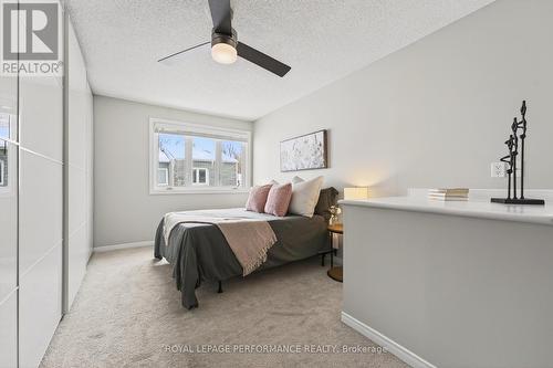 90D Templeton Street, Ottawa, ON - Indoor Photo Showing Bedroom