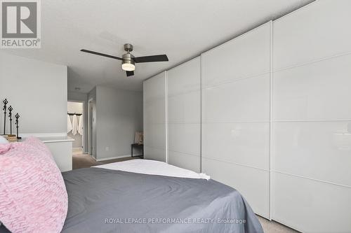 90D Templeton Street, Ottawa, ON - Indoor Photo Showing Bedroom