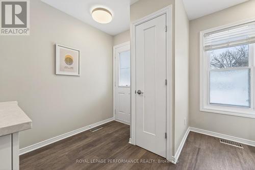 90D Templeton Street, Ottawa, ON - Indoor Photo Showing Other Room