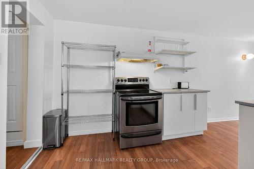 293 St Andrew Street, Ottawa, ON - Indoor Photo Showing Kitchen