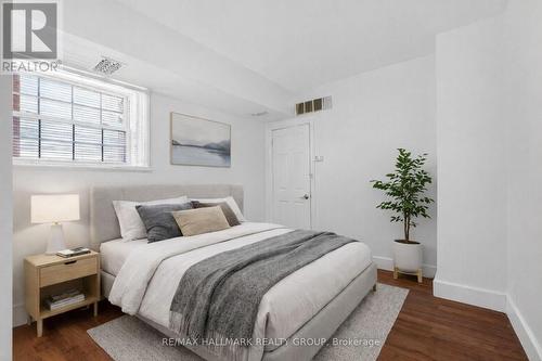 293 St Andrew Street, Ottawa, ON - Indoor Photo Showing Bedroom