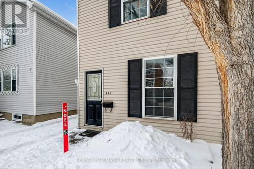 293 St Andrew Street, Ottawa, ON - Outdoor With Exterior