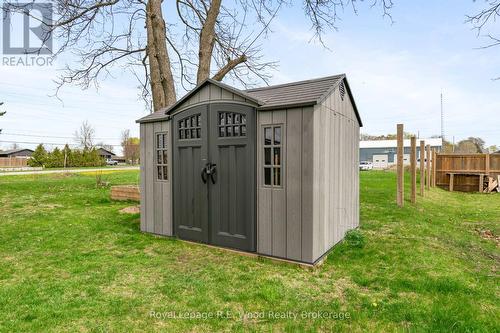 133 North Street E, Tillsonburg, ON - Outdoor