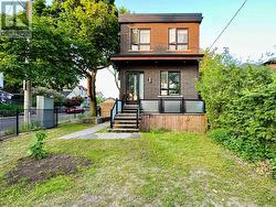201 WOODMOUNT AVENUE  Toronto, ON M4C 3Z5