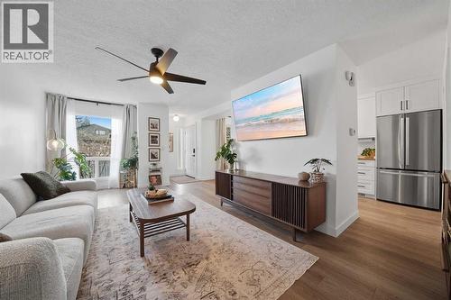 104, 15403 Deer Run Drive SE  Calgary, AB T2J 6B8