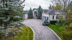 27 GLEN MEADOW LANE  Richmond Hill, ON L4E 3M6