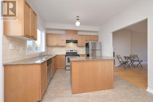 65 Joseph Trail, Collingwood, ON - Indoor Photo Showing Kitchen