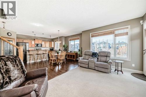 172 Seagreen Way, Chestermere, AB - Indoor Photo Showing Living Room