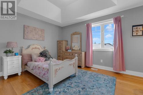 38 Pine Avenue N, Mississauga, ON - Indoor Photo Showing Bedroom