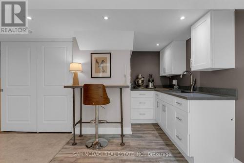 38 Pine Avenue N, Mississauga, ON - Indoor