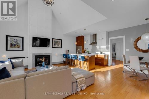 38 Pine Avenue N, Mississauga, ON - Indoor Photo Showing Living Room With Fireplace