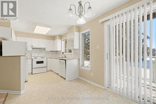 6 Briston Private, Ottawa, ON 