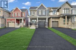 145 KEELSON STREET  Welland, ON L3B 5K5