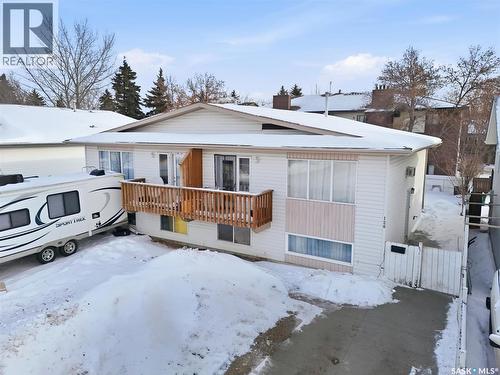118-120 Barber CRESCENT  Saskatoon, SK S7M 5M7