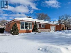 91 MASSEY Avenue  Kitchener, ON N2C 1M4