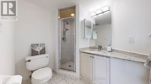 905 - 18 Spring Garden Avenue, Toronto, ON - Indoor Photo Showing Bathroom