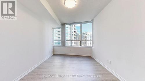 905 - 18 Spring Garden Avenue, Toronto, ON - Indoor Photo Showing Other Room