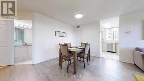 905 - 18 Spring Garden Avenue, Toronto, ON - Indoor Photo Showing Other Room