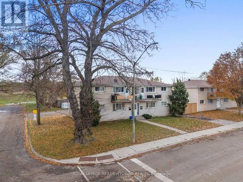 94 SIXTH AVENUE  Brantford, ON N3S 1B2