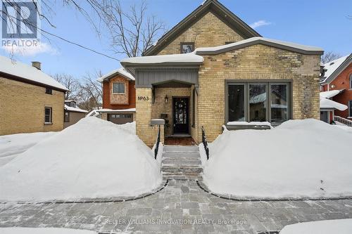 63 Menno Street, Waterloo, ON - Outdoor